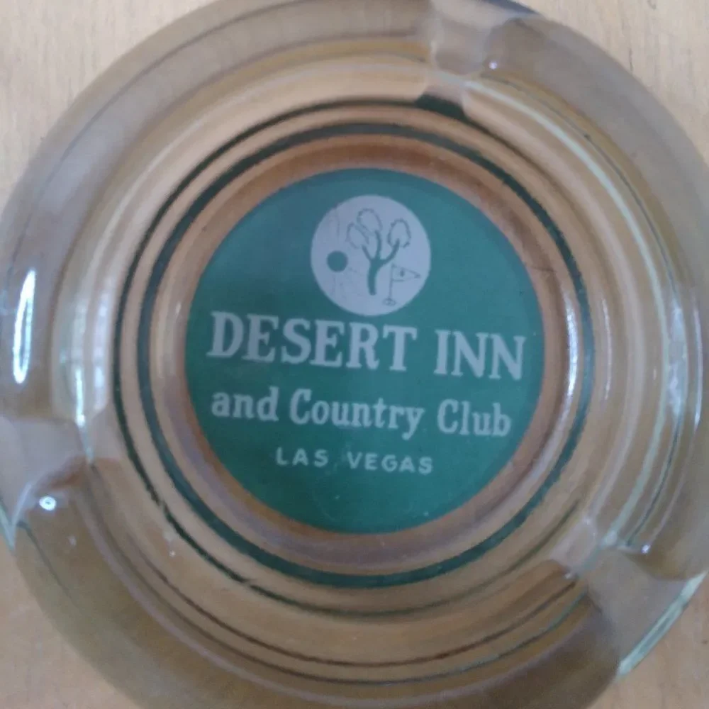 Vintage MGM Grand Hotel Desert Inn Ashtrays Glass (2)